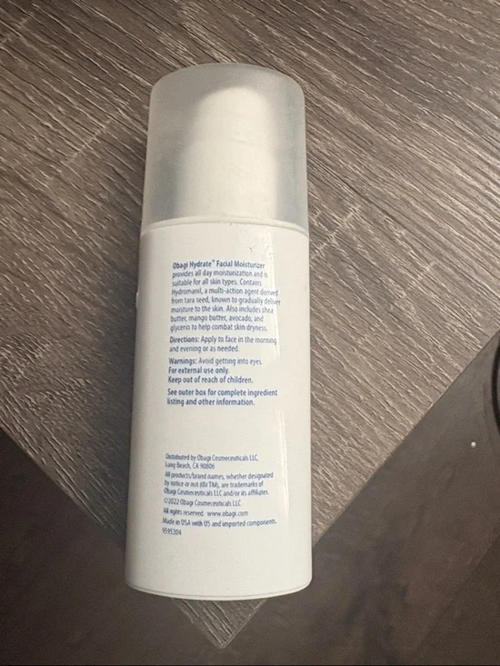 Obagi Hydrate facial moisturizer - Picture 2 of 2